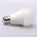 Lámpara LED A60 8W 250V 50 / 60Hz RoHS E27 bombilla regulable